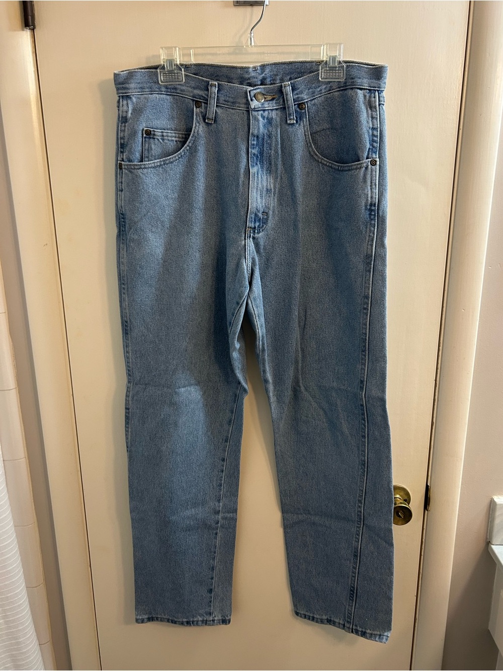 Wrangler Straight Leg Jeans
